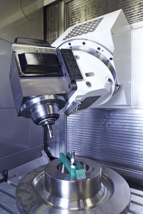 A Mécanat Précision adquire um centro de fresamento Huron MX 12 M de 5 eixos